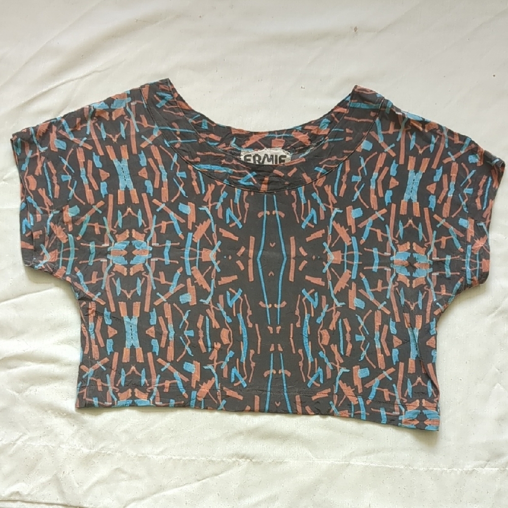 Graphic Crop Top by ERMIE - Brown, Coral and Blue